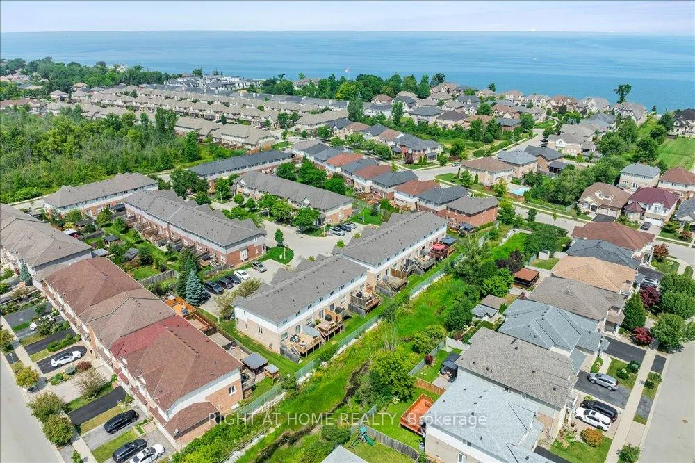 Photo 41 of Unit 12, 40 Dartmouth Gate, Hamilton, Lakeshore — HOMEH