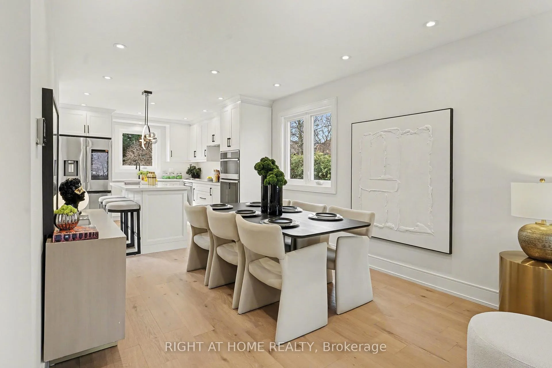 Photo 8 of 19 Lang Road, Markham, Thornlea — HOMEH