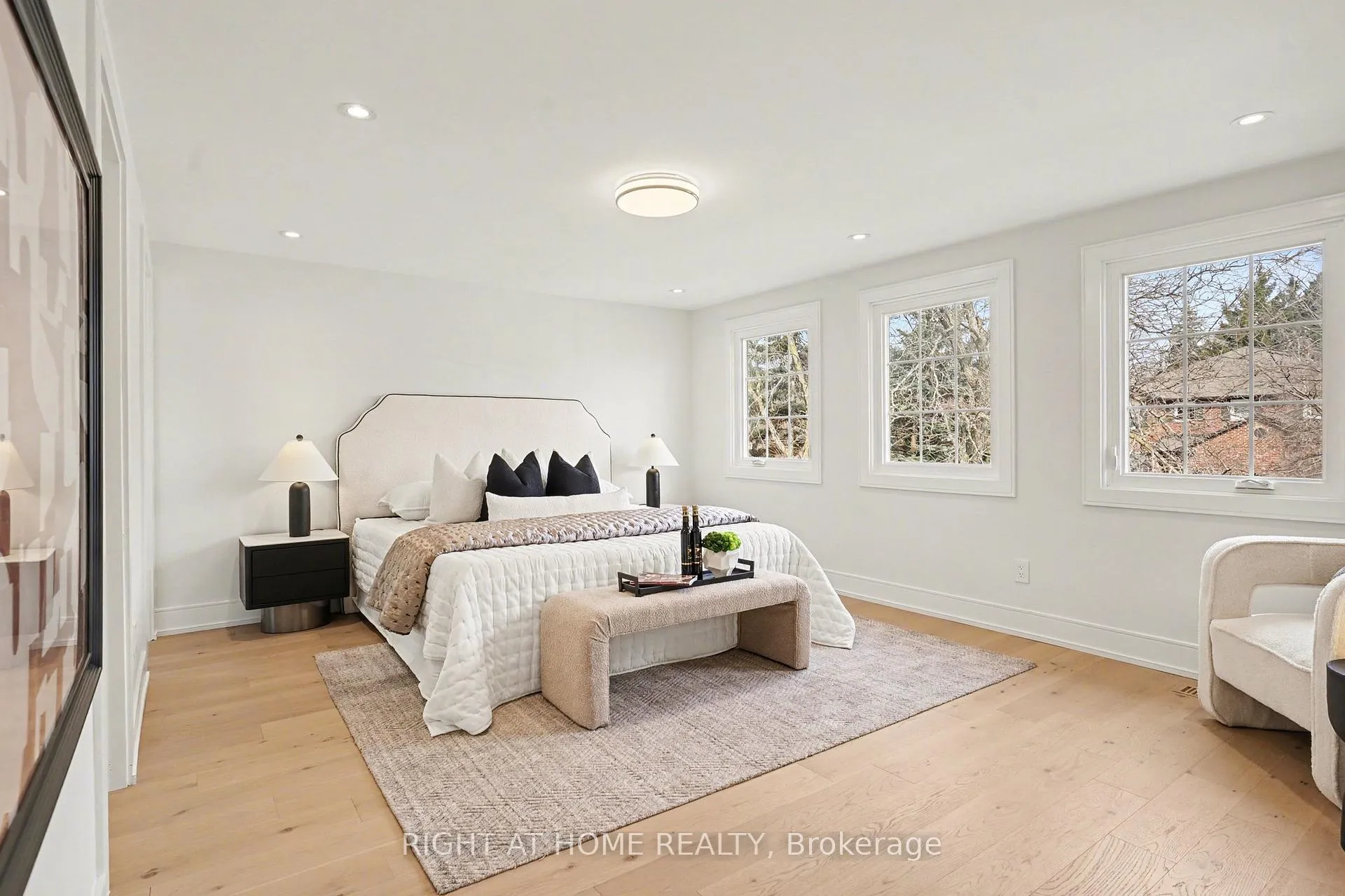 Photo 22 of 19 Lang Road, Markham, Thornlea — HOMEH