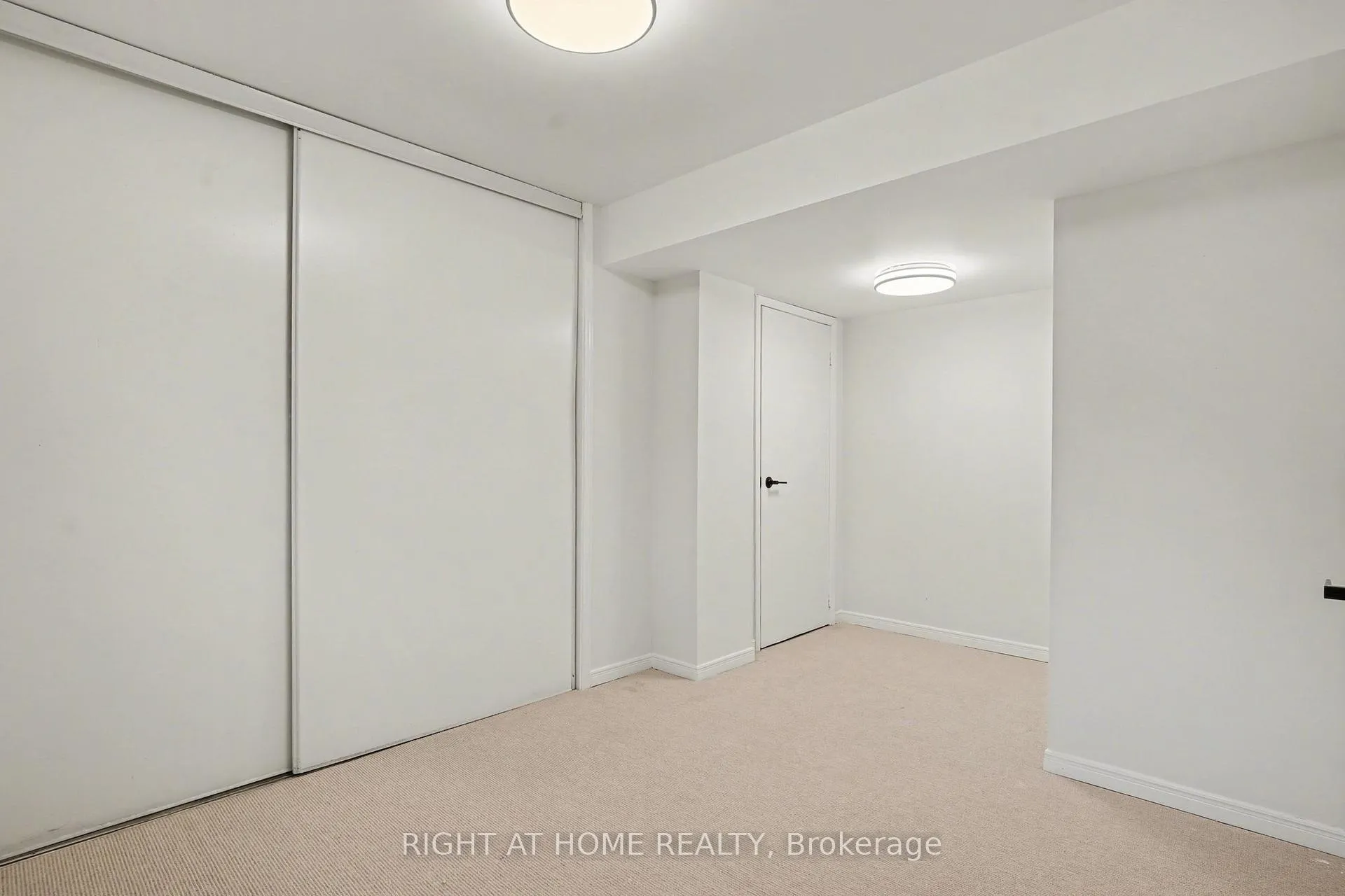 Photo 30 of 19 Lang Road, Markham, Thornlea — HOMEH