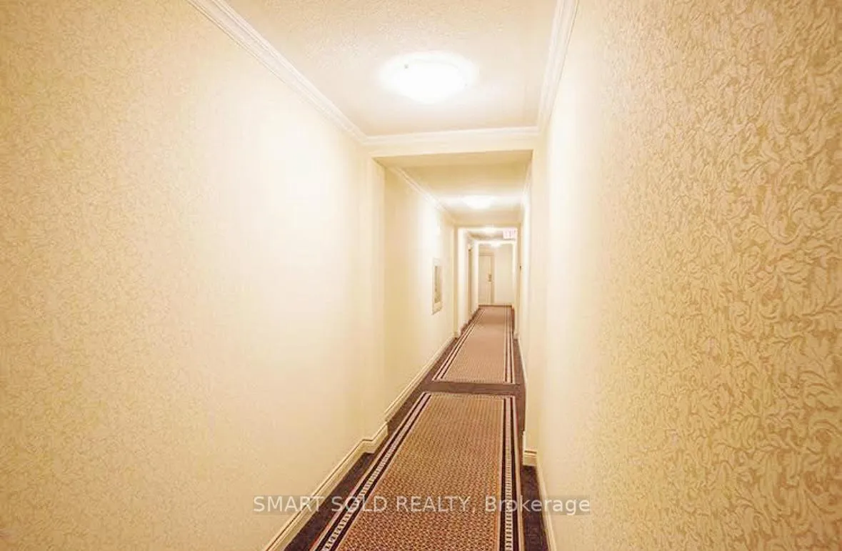 Photo 4 of Unit 711, 95 Prince Arthur Avenue, Toronto, The Annex — HOMEH