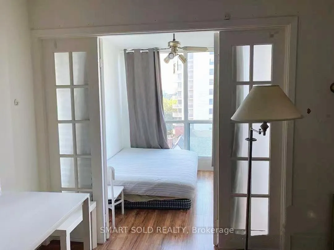 Photo 9 of Unit 711, 95 Prince Arthur Avenue, Toronto, The Annex — HOMEH