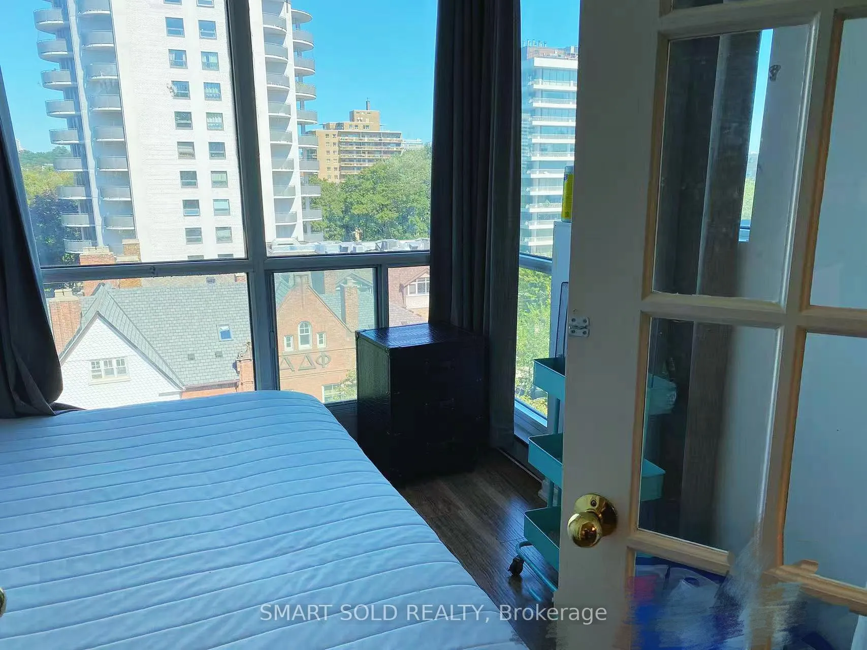 Photo 12 of Unit 711, 95 Prince Arthur Avenue, Toronto, The Annex — HOMEH