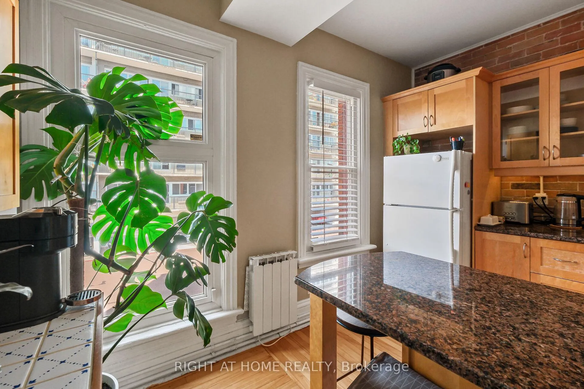 Photo 12 of 93 Gilmour Street, Ottawa, Ottawa Centre/Golden Triangle — HOMEH