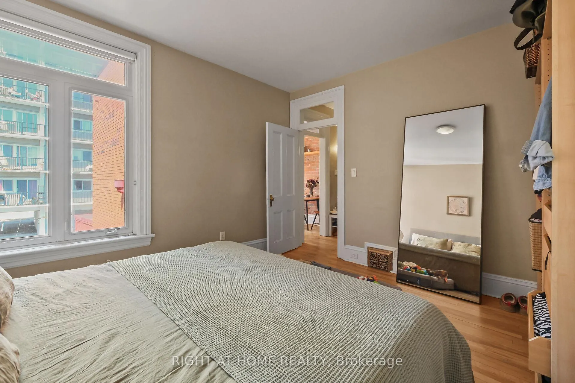 Photo 17 of 93 Gilmour Street, Ottawa, Ottawa Centre/Golden Triangle — HOMEH