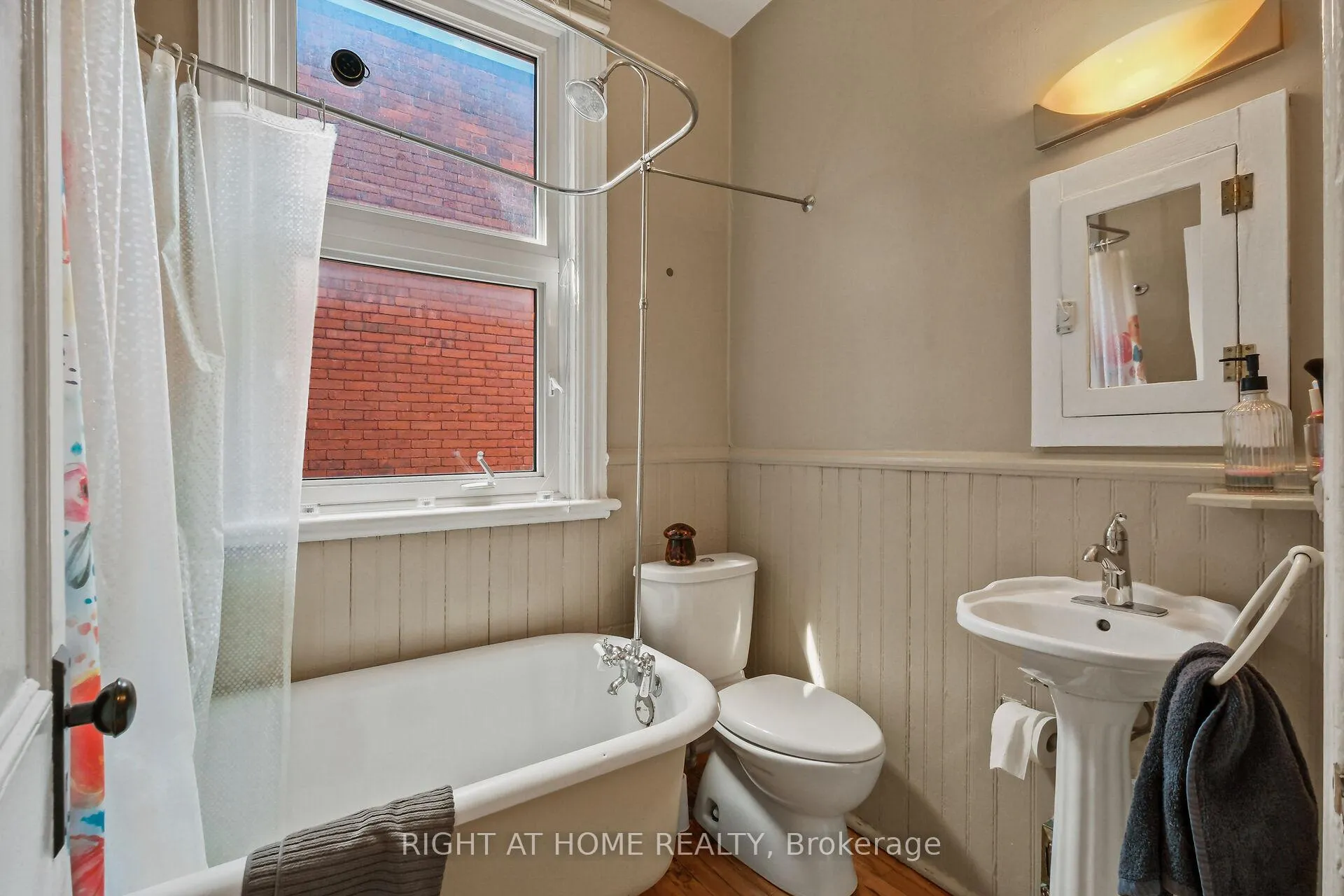 Photo 20 of 93 Gilmour Street, Ottawa, Ottawa Centre/Golden Triangle — HOMEH