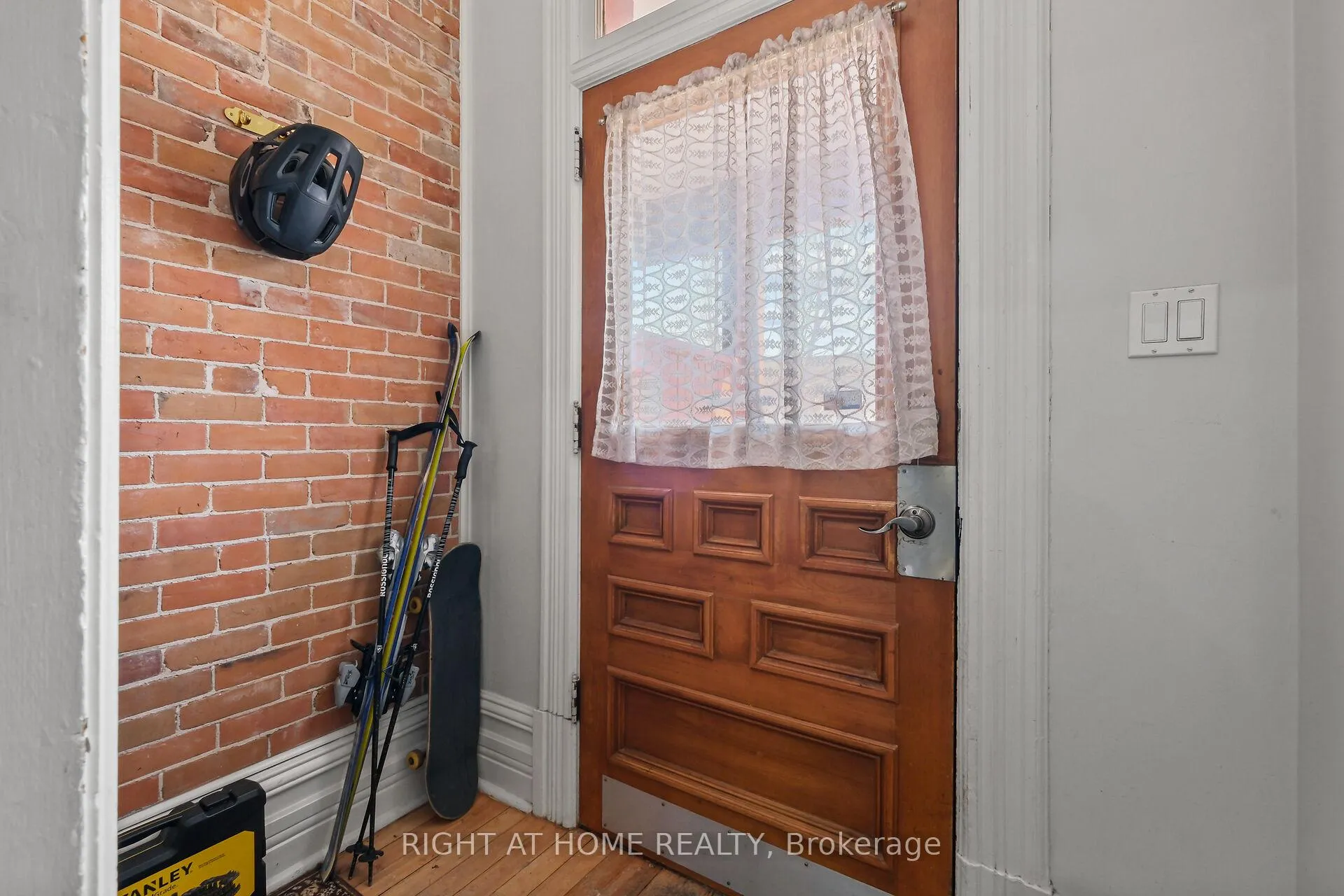 Photo 32 of 93 Gilmour Street, Ottawa, Ottawa Centre/Golden Triangle — HOMEH