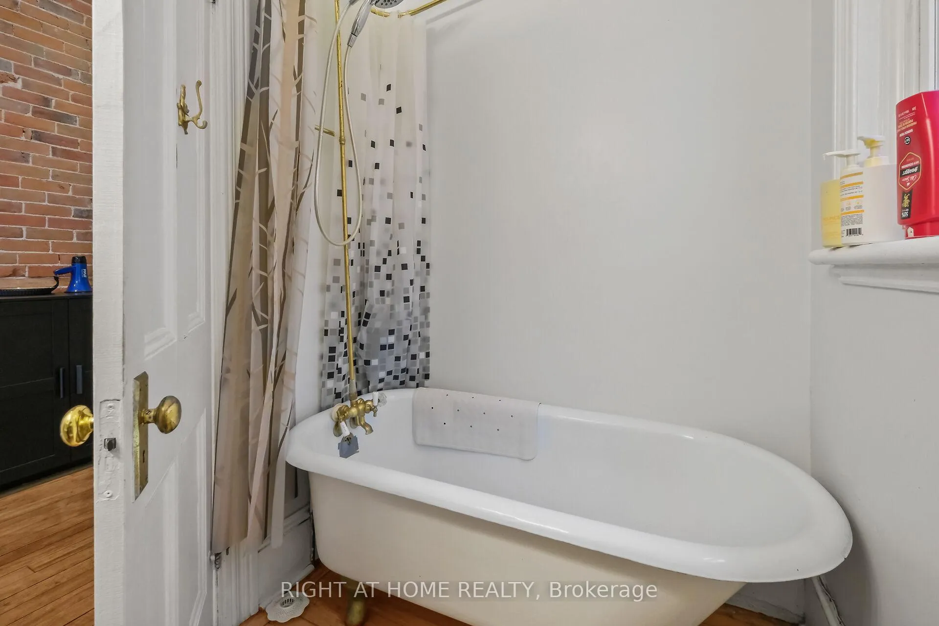 Photo 49 of 93 Gilmour Street, Ottawa, Ottawa Centre/Golden Triangle — HOMEH