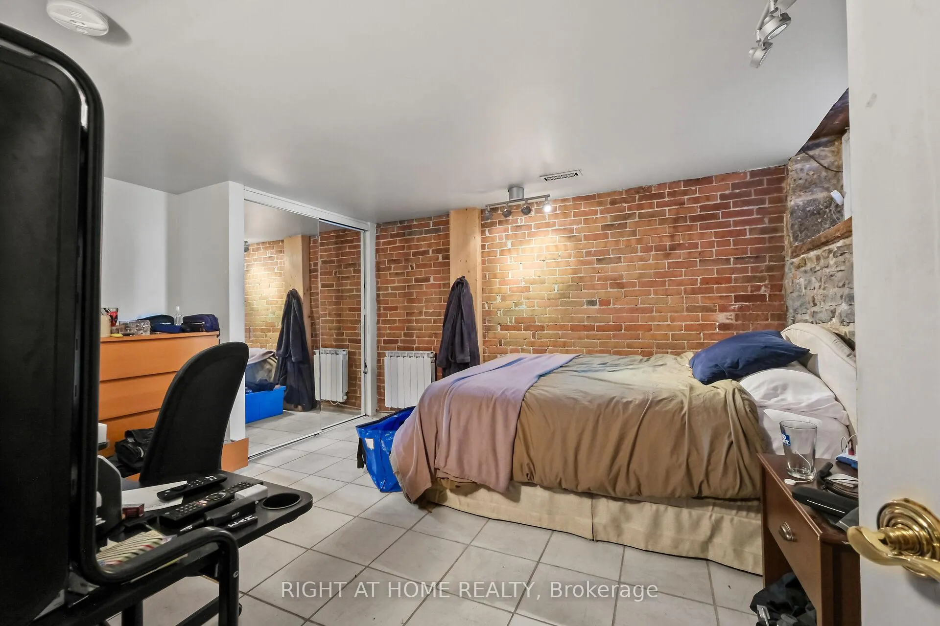 Photo 58 of 93 Gilmour Street, Ottawa, Ottawa Centre/Golden Triangle — HOMEH