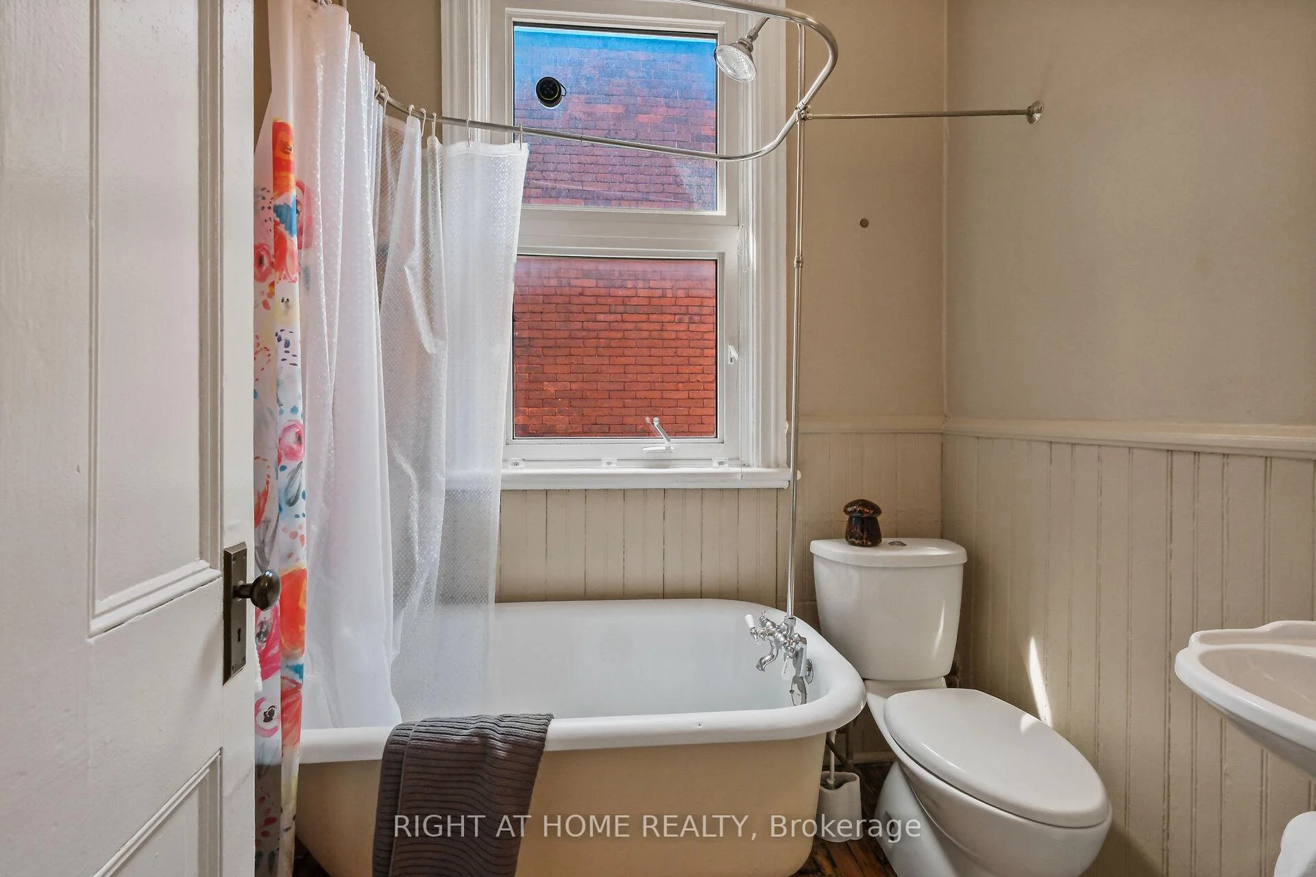 Photo 15 of 93 Gilmour Street, Ottawa, Ottawa Centre/Golden Triangle — HOMEH