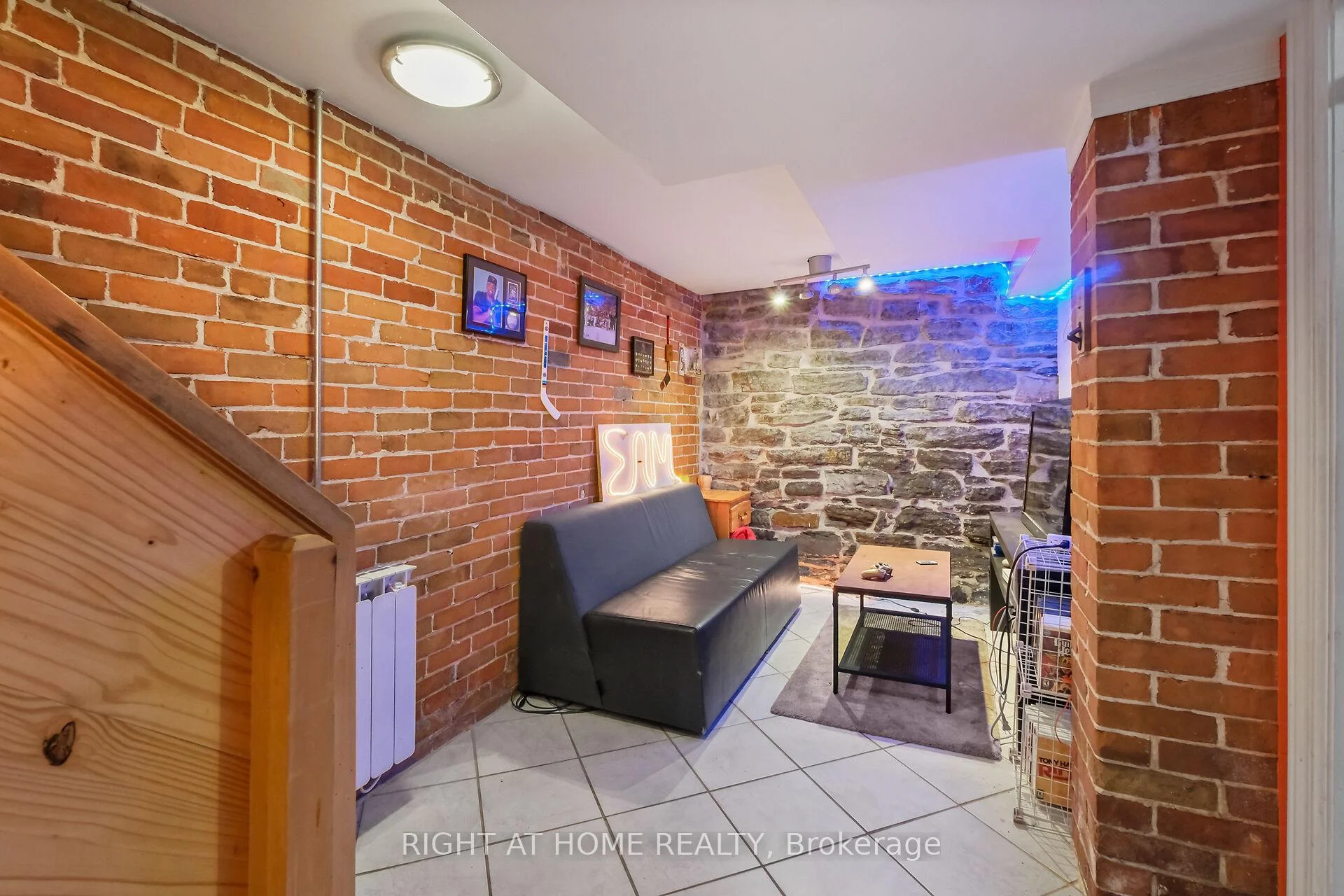 Photo 54 of 93 Gilmour Street, Ottawa, Ottawa Centre/Golden Triangle — HOMEH