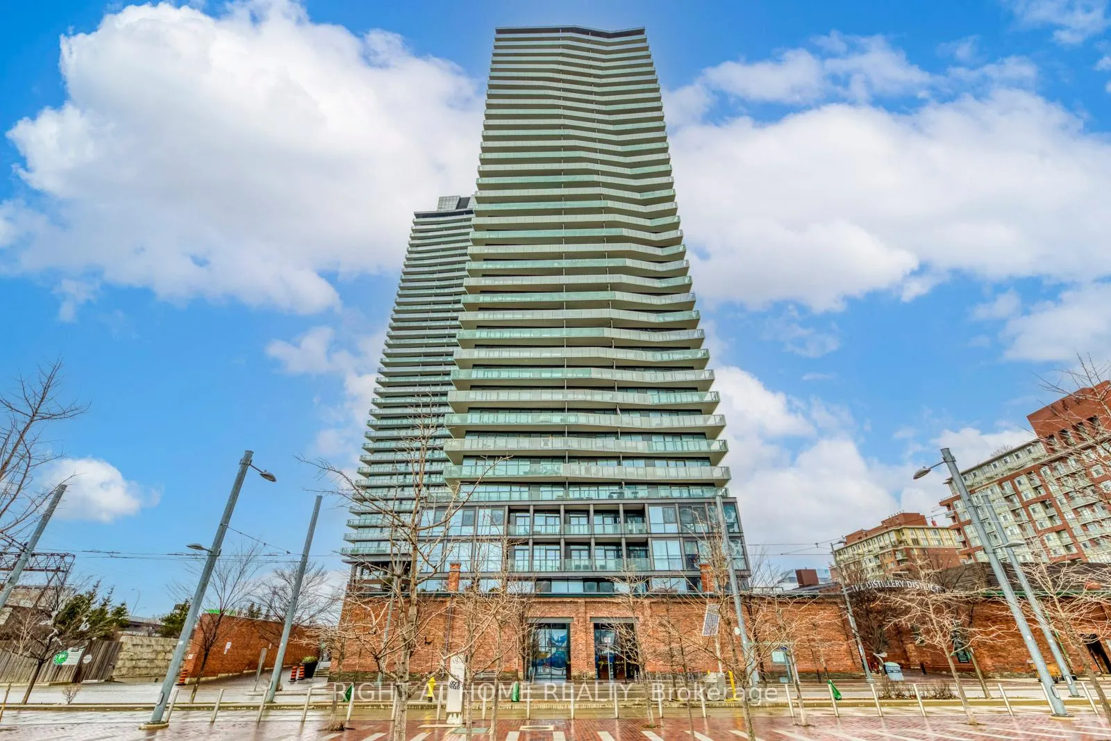 Photo 1 of Unit 3205, 390 Cherry Street, Toronto, Waterfront Communities — HOMEH