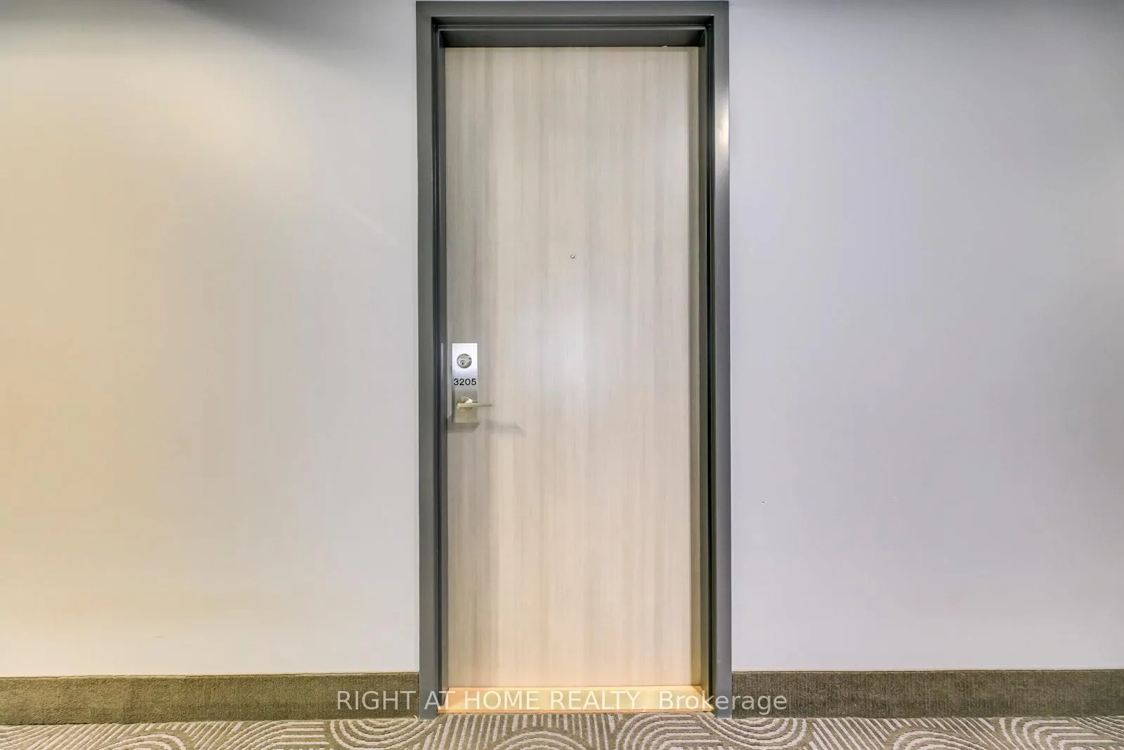 Photo 6 of Unit 3205, 390 Cherry Street, Toronto, Waterfront Communities — HOMEH