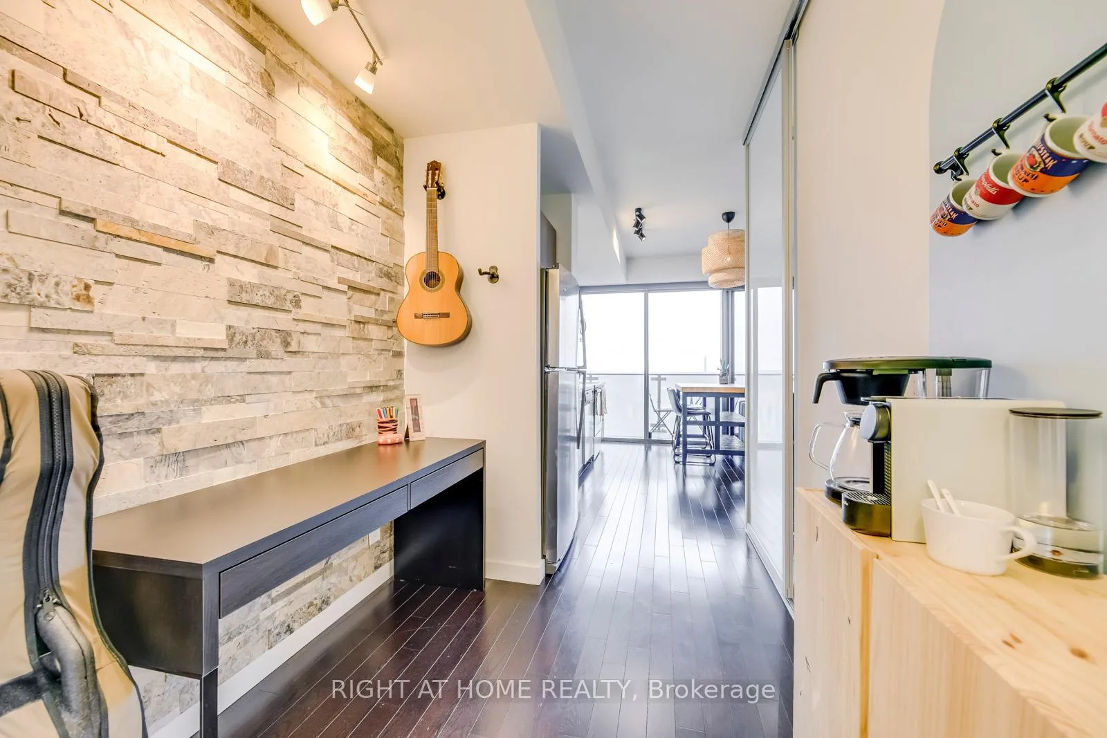 Photo 9 of Unit 3205, 390 Cherry Street, Toronto, Waterfront Communities — HOMEH