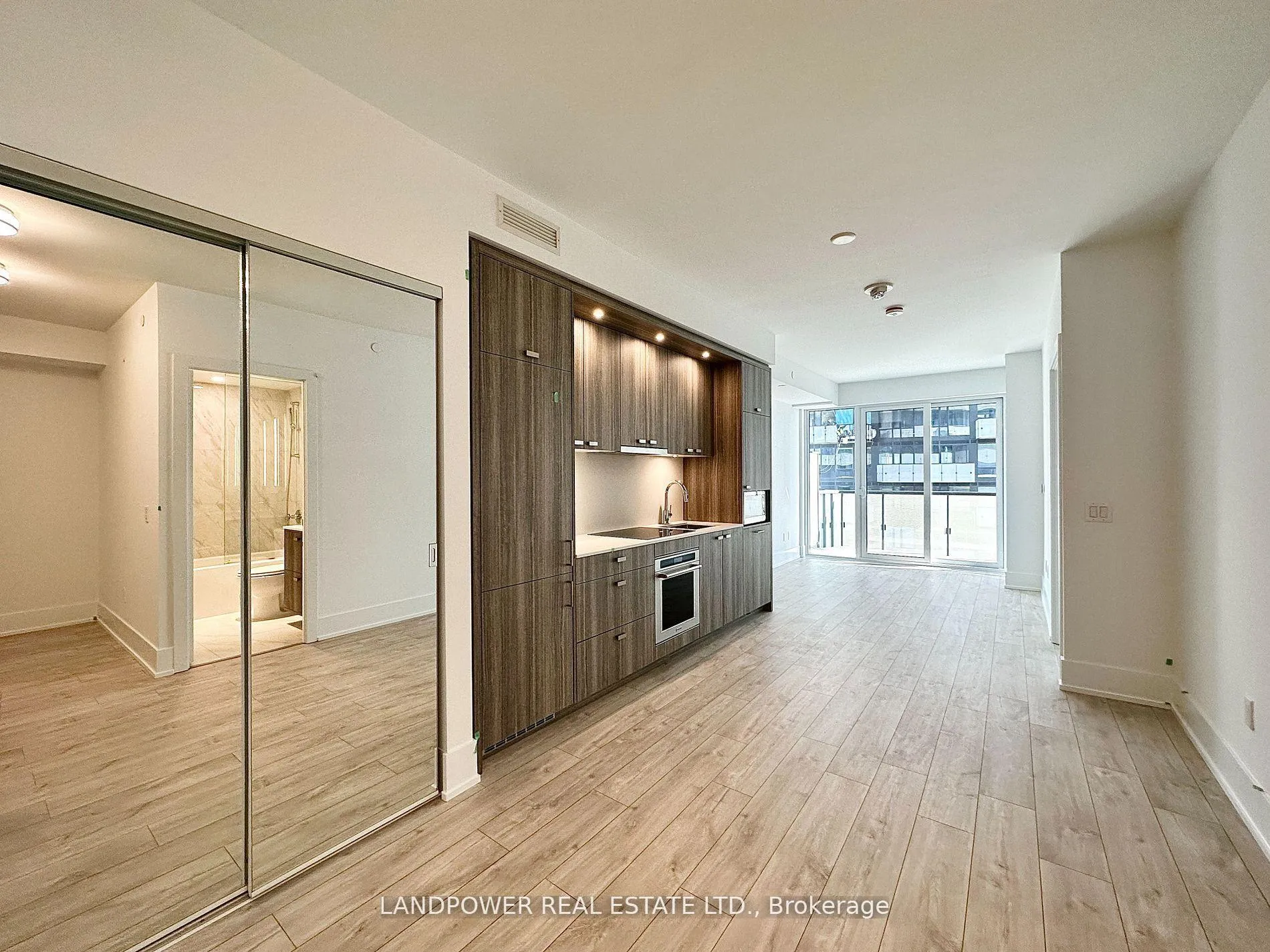 Photo 1 of Unit 1808, 480 Front Street W, Toronto, Waterfront Communities — HOMEH