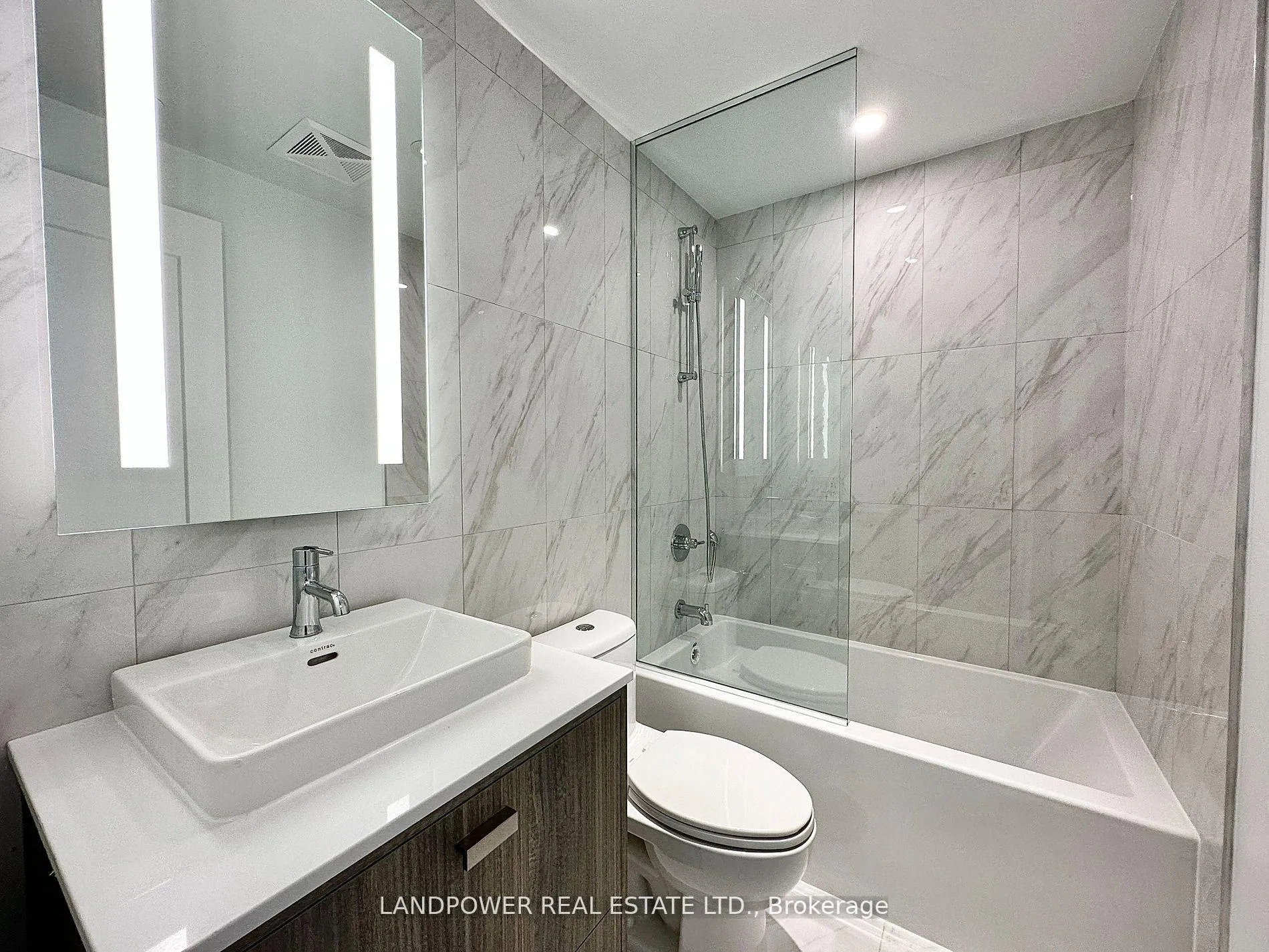 Photo 7 of Unit 1808, 480 Front Street W, Toronto, Waterfront Communities — HOMEH