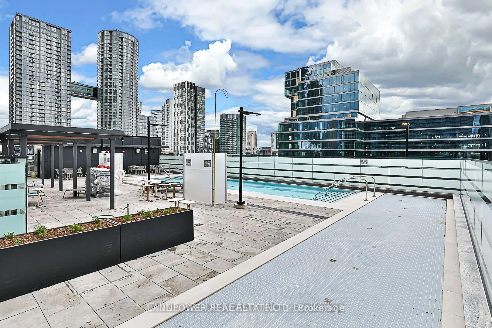 Photo 15 of Unit 1808, 480 Front Street W, Toronto, Waterfront Communities — HOMEH
