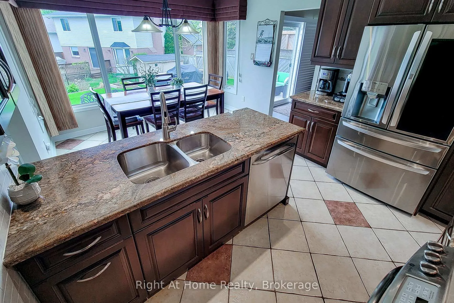 Photo 27 of 133 Lavender Drive, Hamilton, Iroquoia Heights — HOMEH