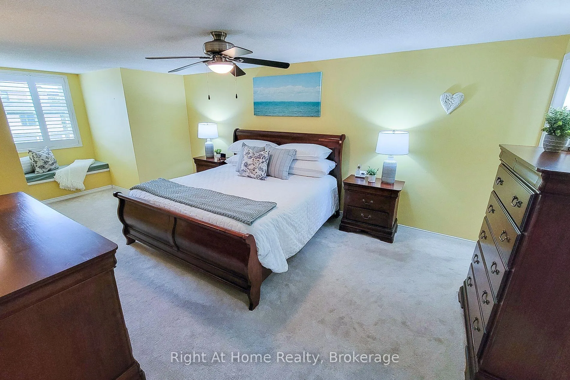 Photo 33 of 133 Lavender Drive, Hamilton, Iroquoia Heights — HOMEH