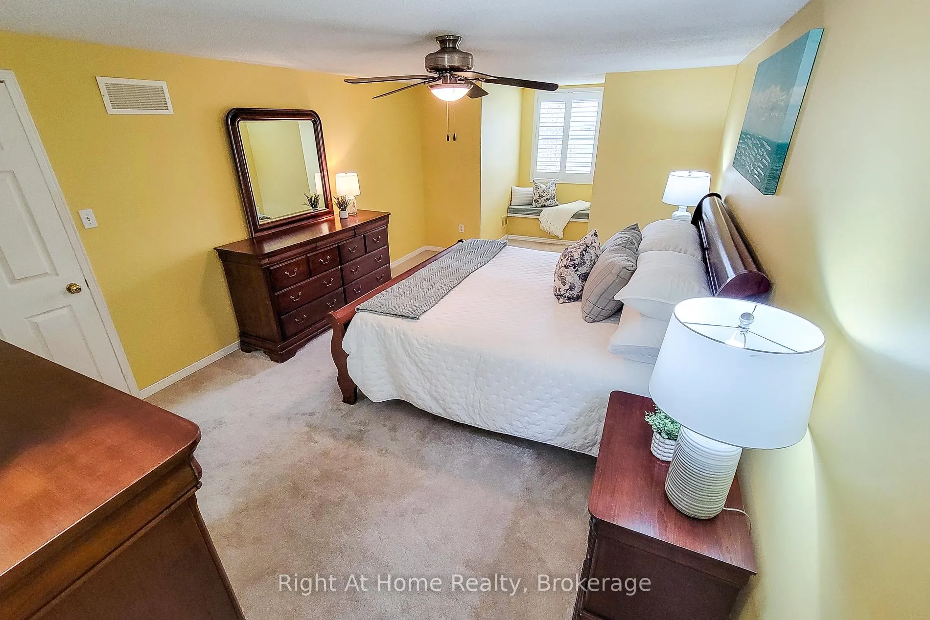 Photo 34 of 133 Lavender Drive, Hamilton, Iroquoia Heights — HOMEH
