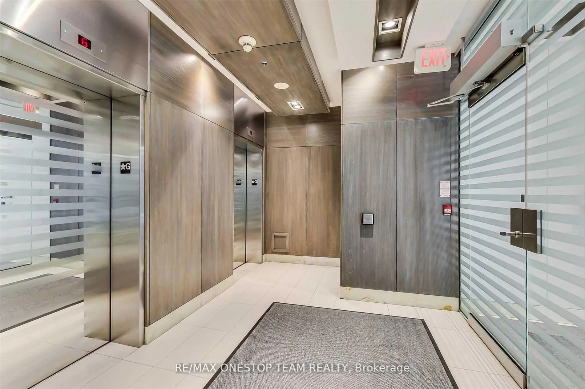 Photo 3 of Unit 406, 21 Carlton Street, Toronto, Church-Yonge Corridor — HOMEH