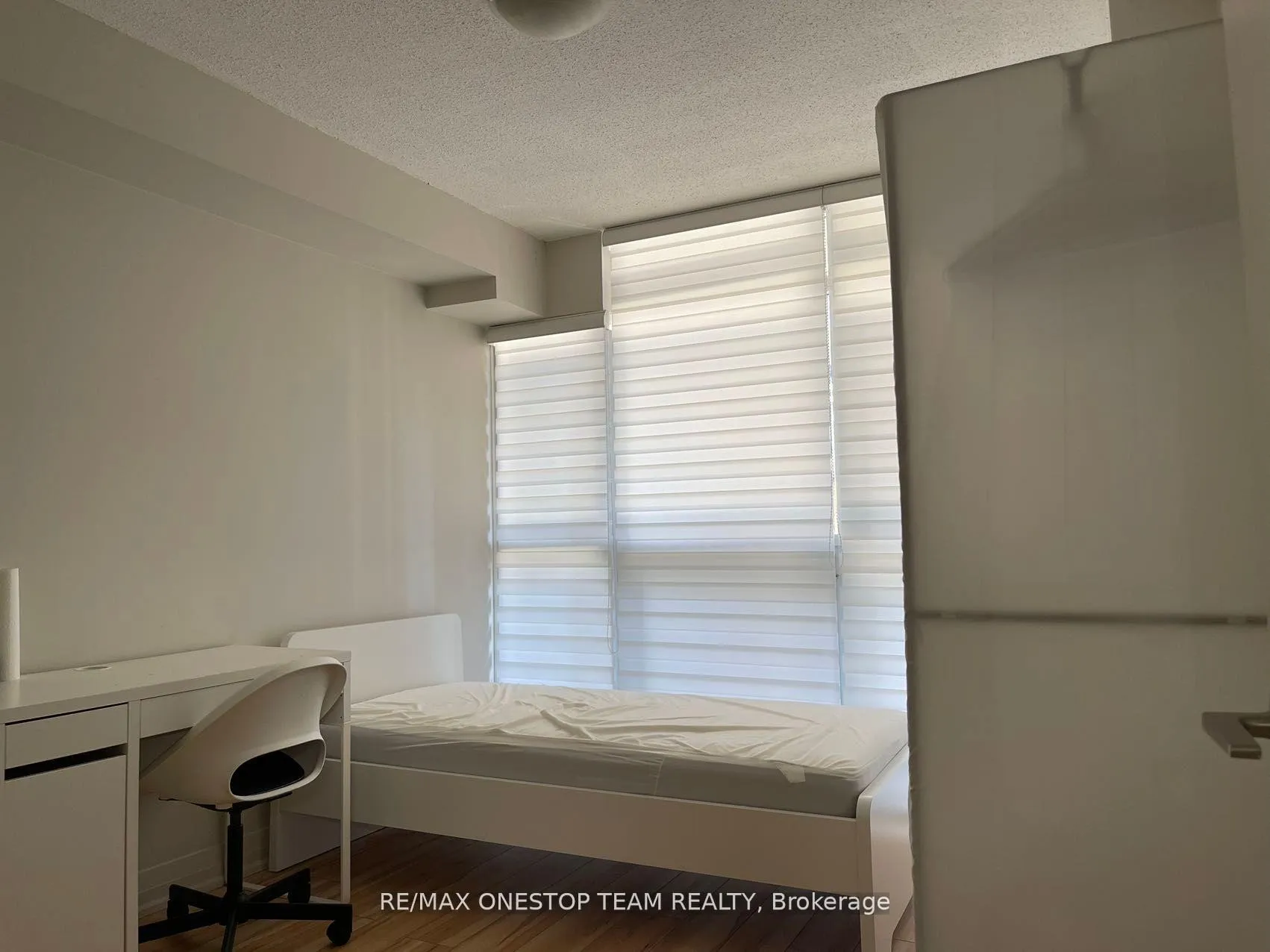 Photo 8 of Unit 406, 21 Carlton Street, Toronto, Church-Yonge Corridor — HOMEH