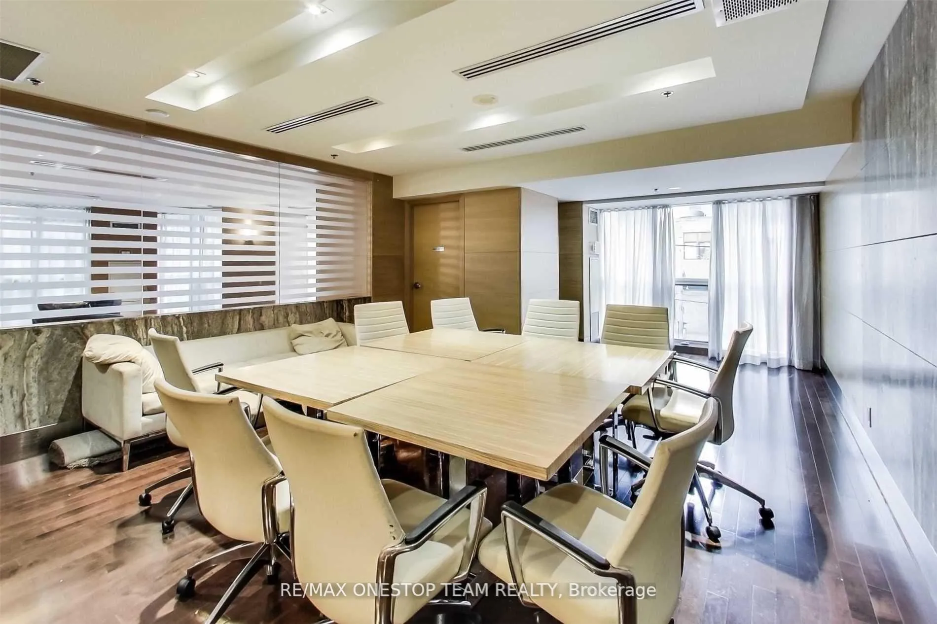 Photo 17 of Unit 406, 21 Carlton Street, Toronto, Church-Yonge Corridor — HOMEH