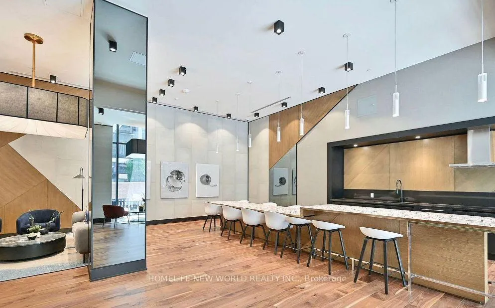 Photo 5 of Unit 903, 38 Simcoe Promenade, Markham, Unionville — HOMEH