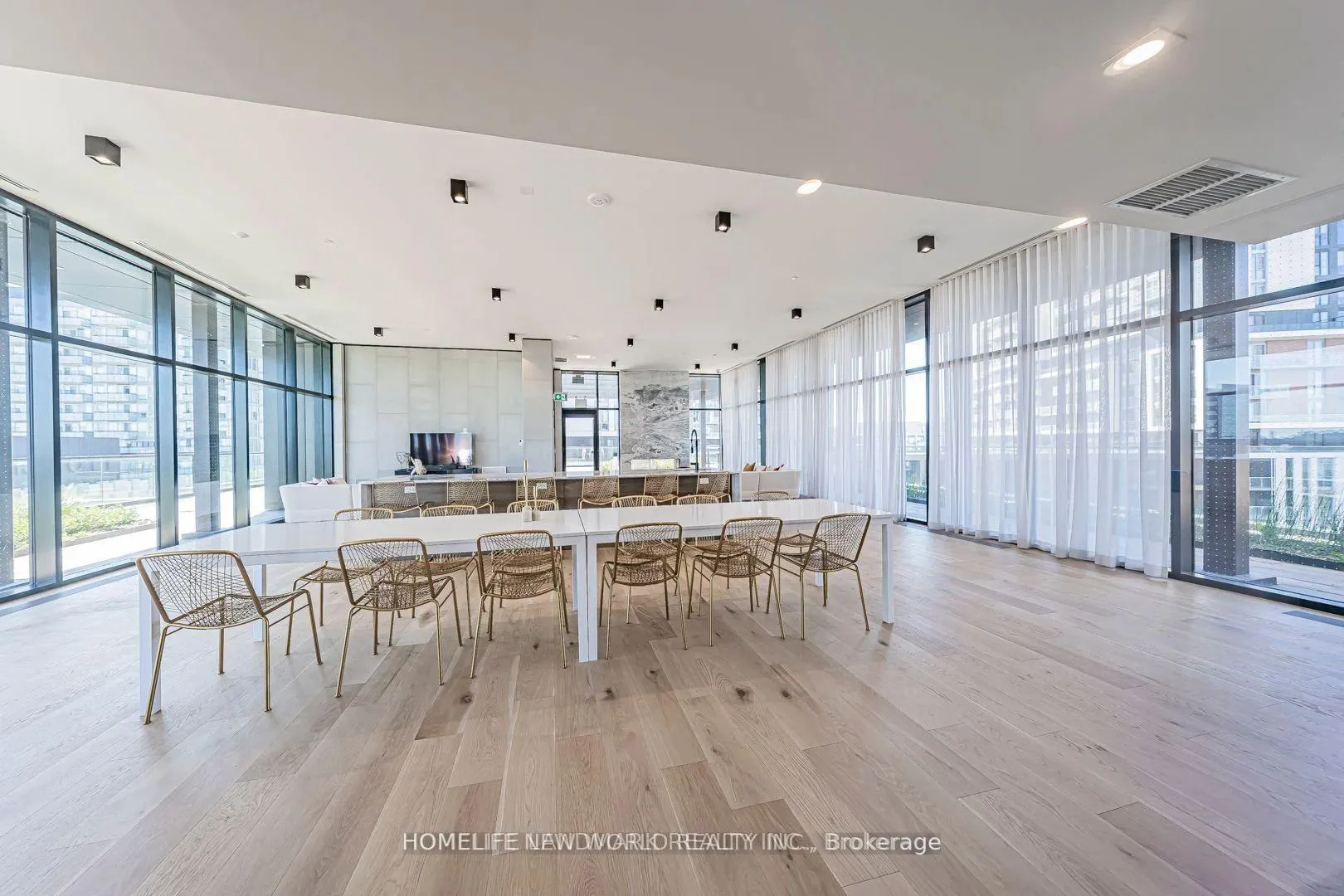 Photo 6 of Unit 903, 38 Simcoe Promenade, Markham, Unionville — HOMEH