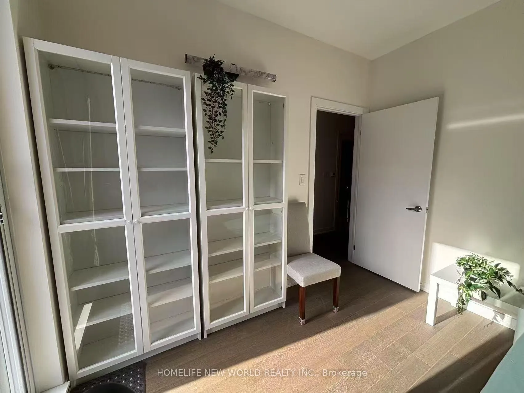 Photo 17 of Unit 903, 38 Simcoe Promenade, Markham, Unionville — HOMEH