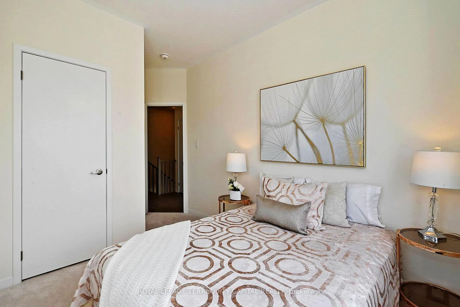 Photo 34 of 211 Grand Trunk Avenue, Vaughan, Patterson — HOMEH