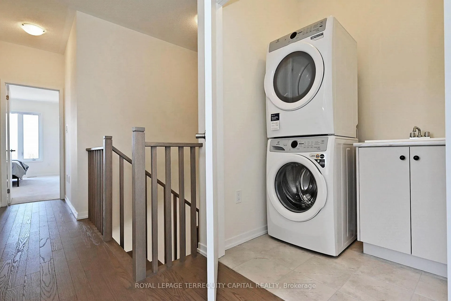 Photo 40 of 211 Grand Trunk Avenue, Vaughan, Patterson — HOMEH