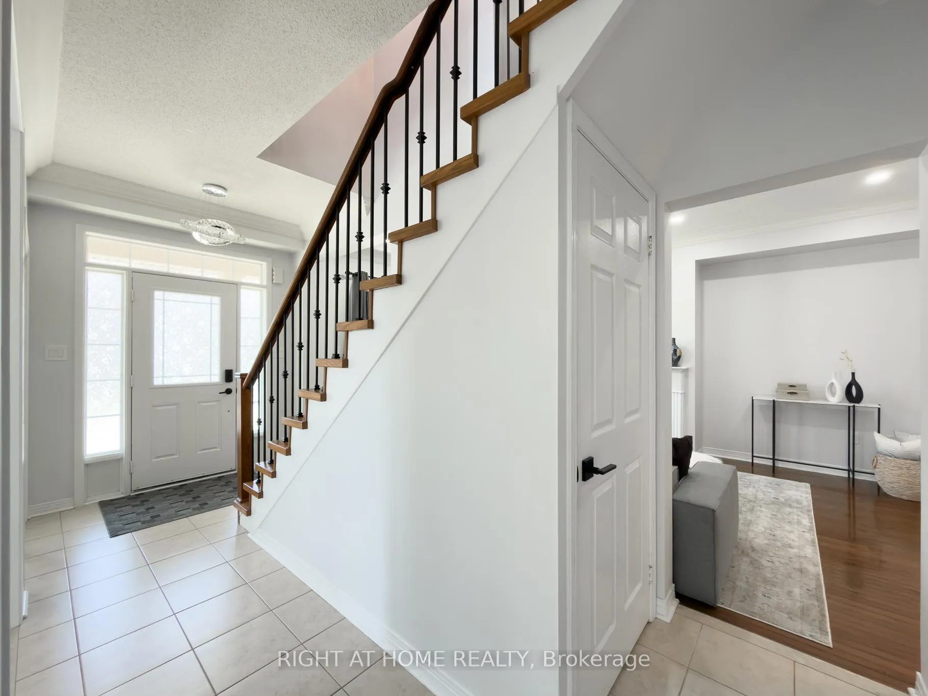Photo 7 of 4200 Rawlins Common, Burlington, Rose — HOMEH