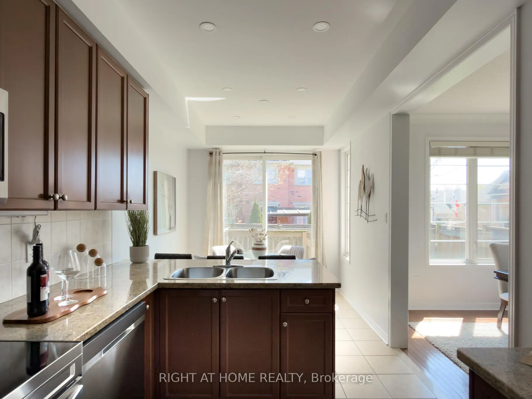 Photo 10 of 4200 Rawlins Common, Burlington, Rose — HOMEH