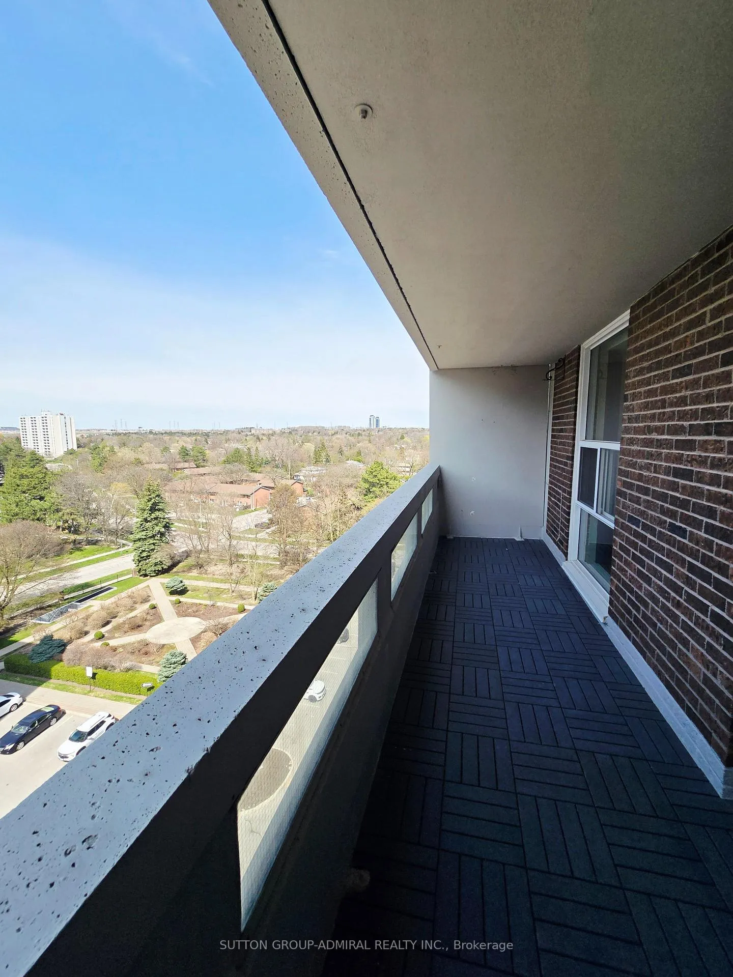 Photo 12 of Unit 1004, 50 Inverlochy Boulevard, Markham, Royal Orchard — HOMEH