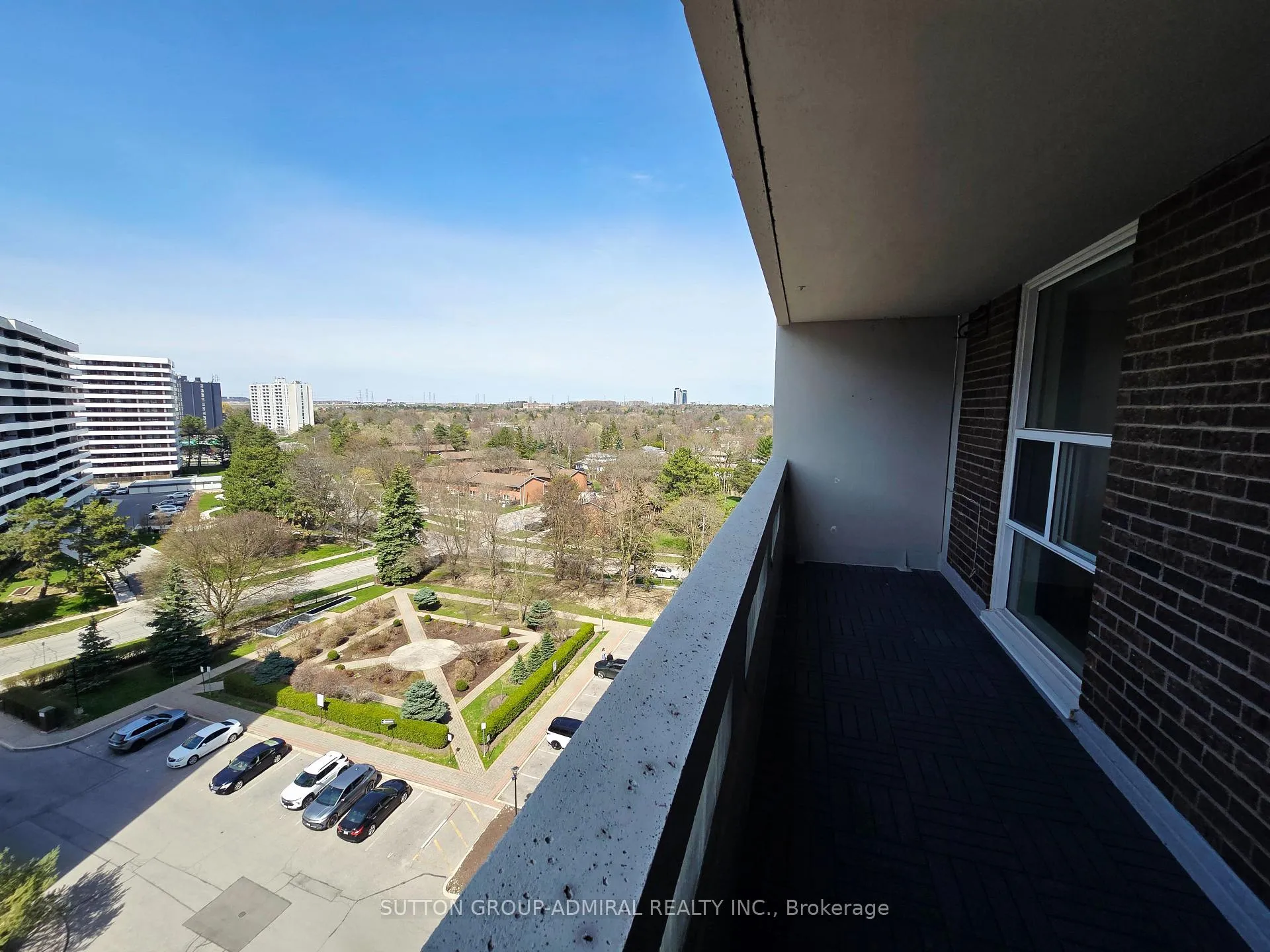 Photo 14 of Unit 1004, 50 Inverlochy Boulevard, Markham, Royal Orchard — HOMEH