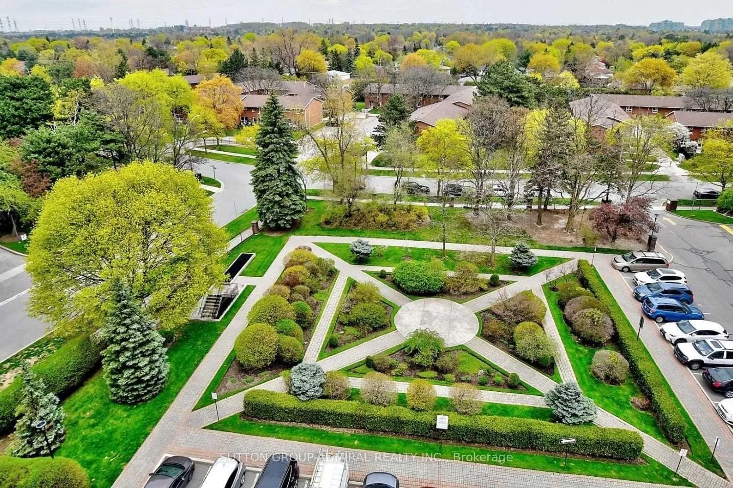 Photo 22 of Unit 1004, 50 Inverlochy Boulevard, Markham, Royal Orchard — HOMEH
