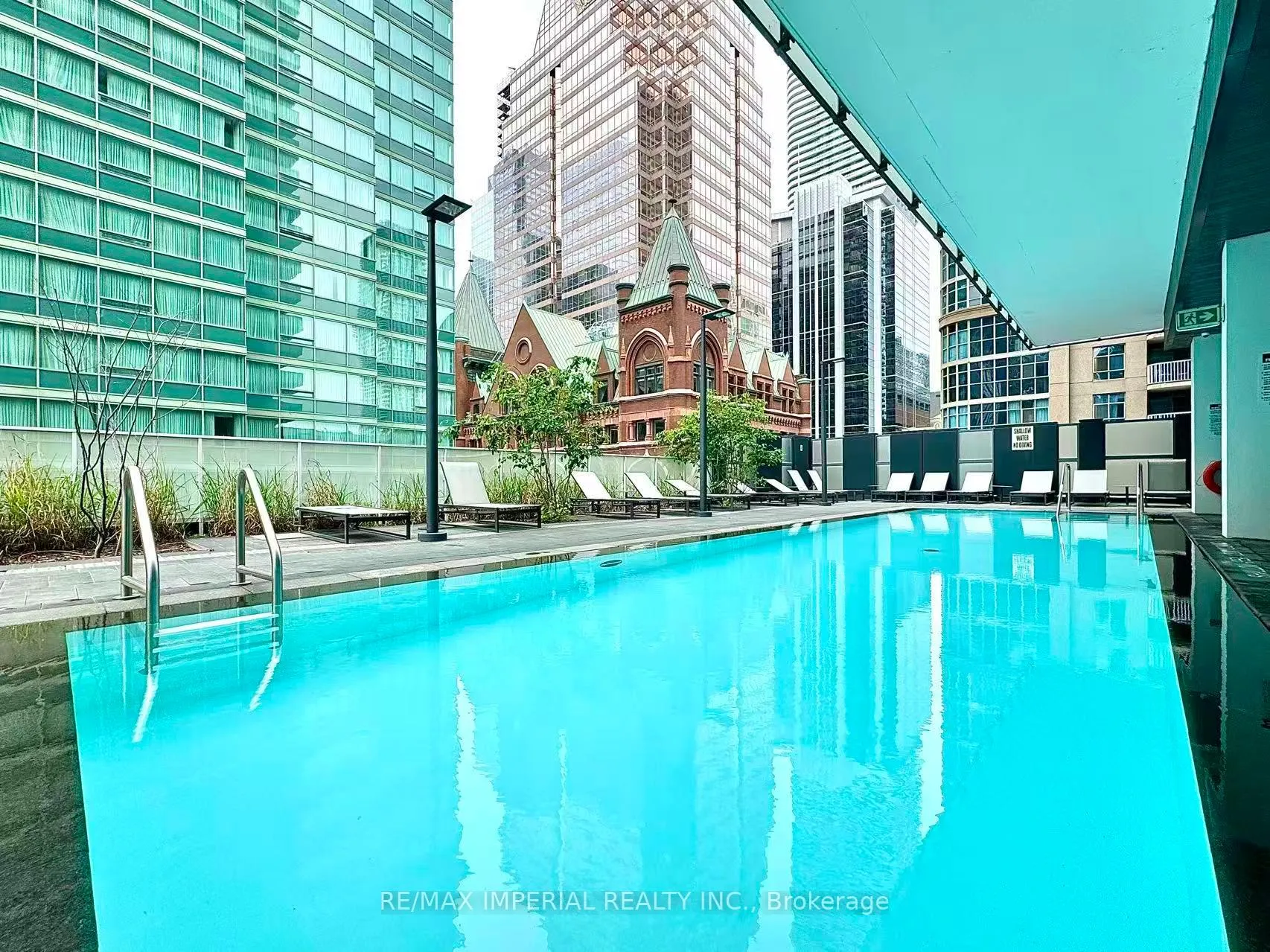 Photo 10 of Unit 1708, 25 Richmond Street E, Toronto, Church-Yonge Corridor — HOMEH