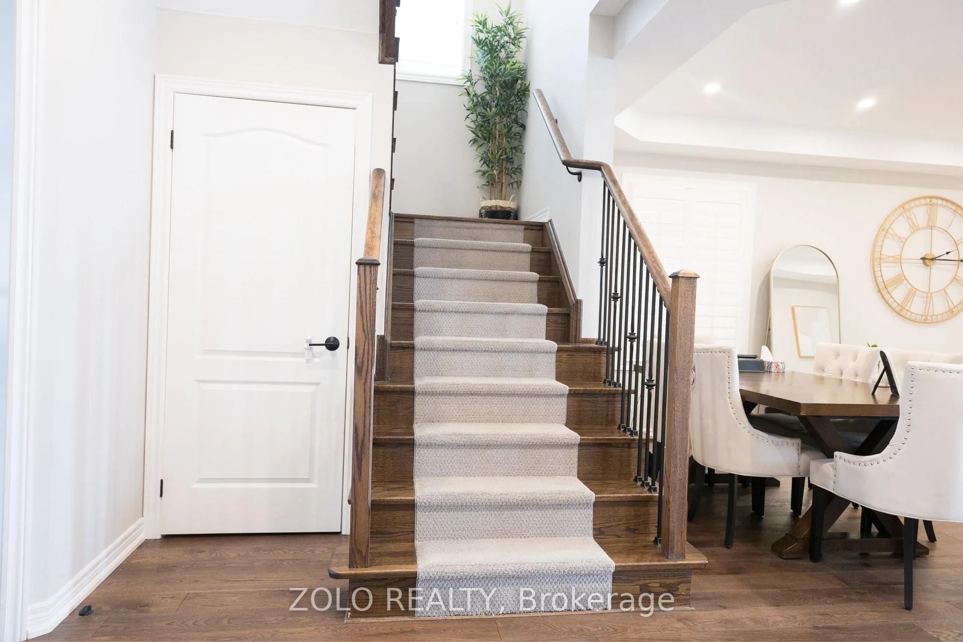 Photo 23 of 107 Attridge Crescent, Hamilton, Waterdown — HOMEH