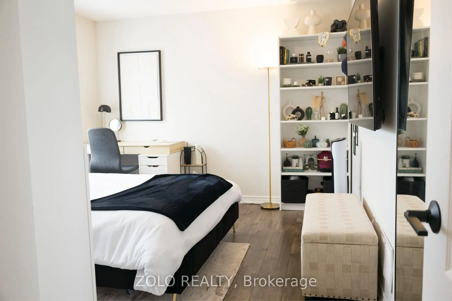 Photo 36 of 107 Attridge Crescent, Hamilton, Waterdown — HOMEH