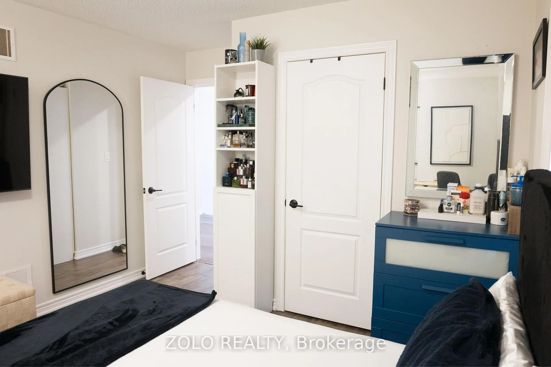 Photo 38 of 107 Attridge Crescent, Hamilton, Waterdown — HOMEH