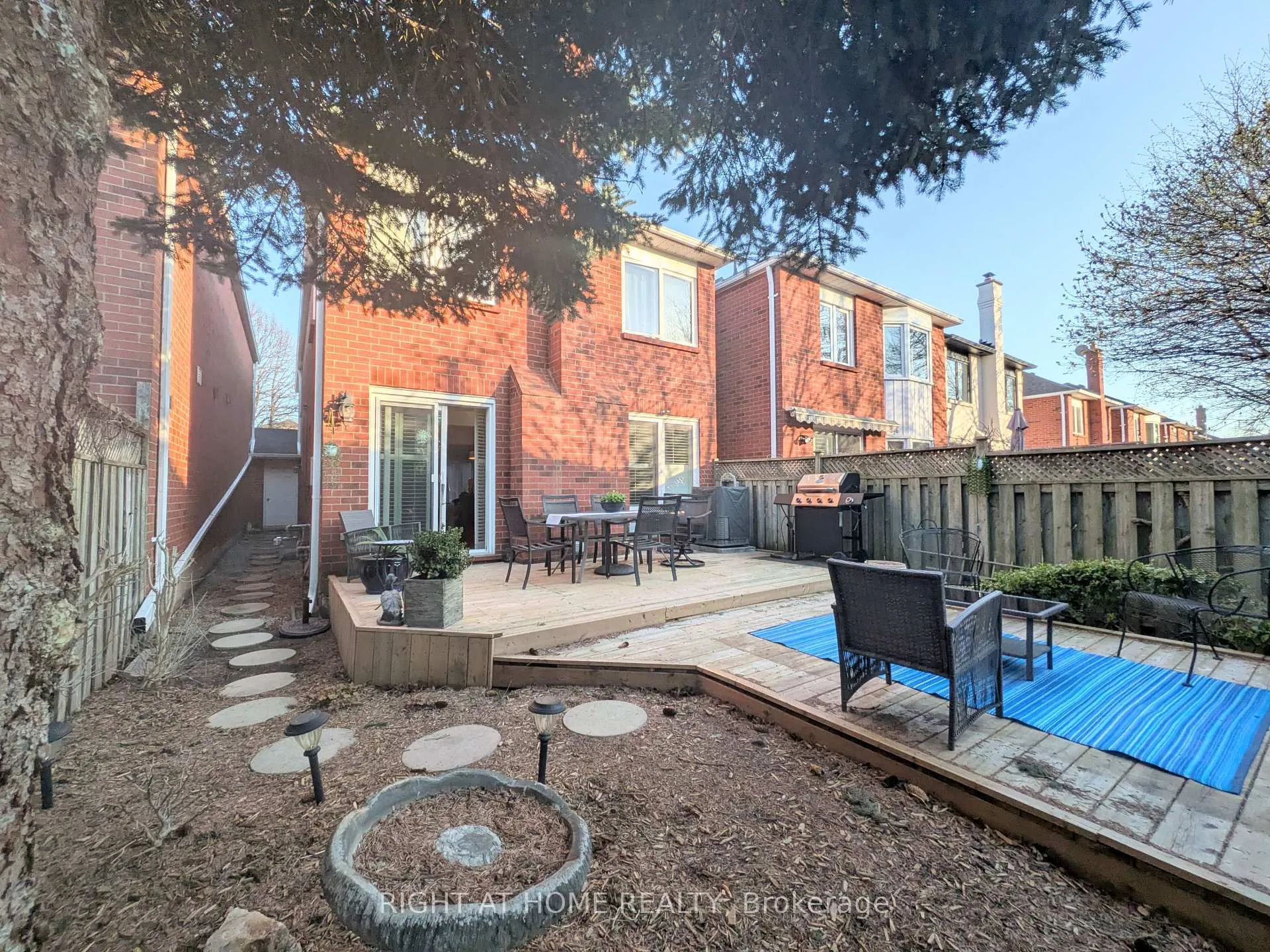 Photo 15 of 2096 Blacksmith Lane, Oakville, Glen Abbey — HOMEH