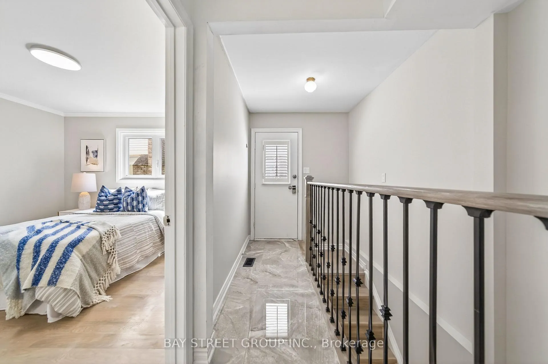 Photo 18 of 33 Winborne Drive, Vaughan, Brownridge — HOMEH