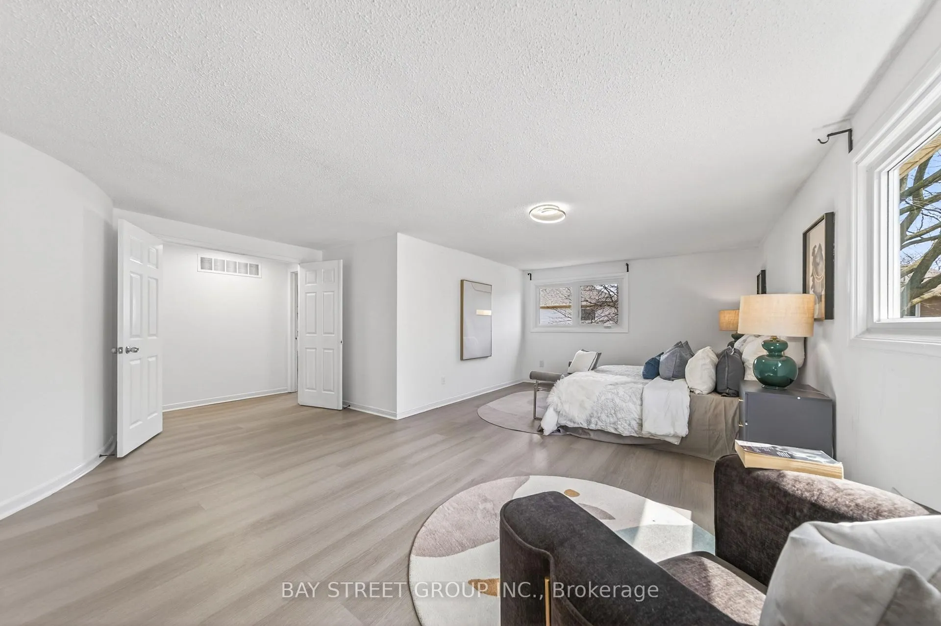 Photo 21 of 33 Winborne Drive, Vaughan, Brownridge — HOMEH