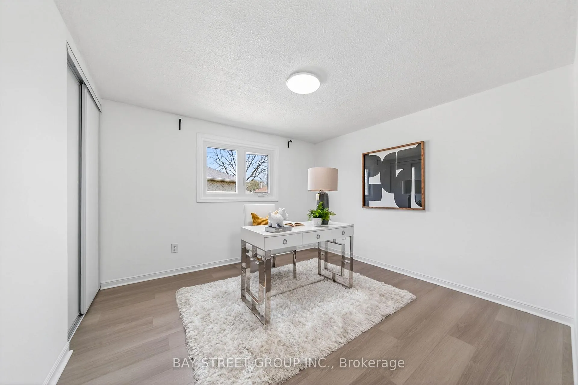 Photo 29 of 33 Winborne Drive, Vaughan, Brownridge — HOMEH