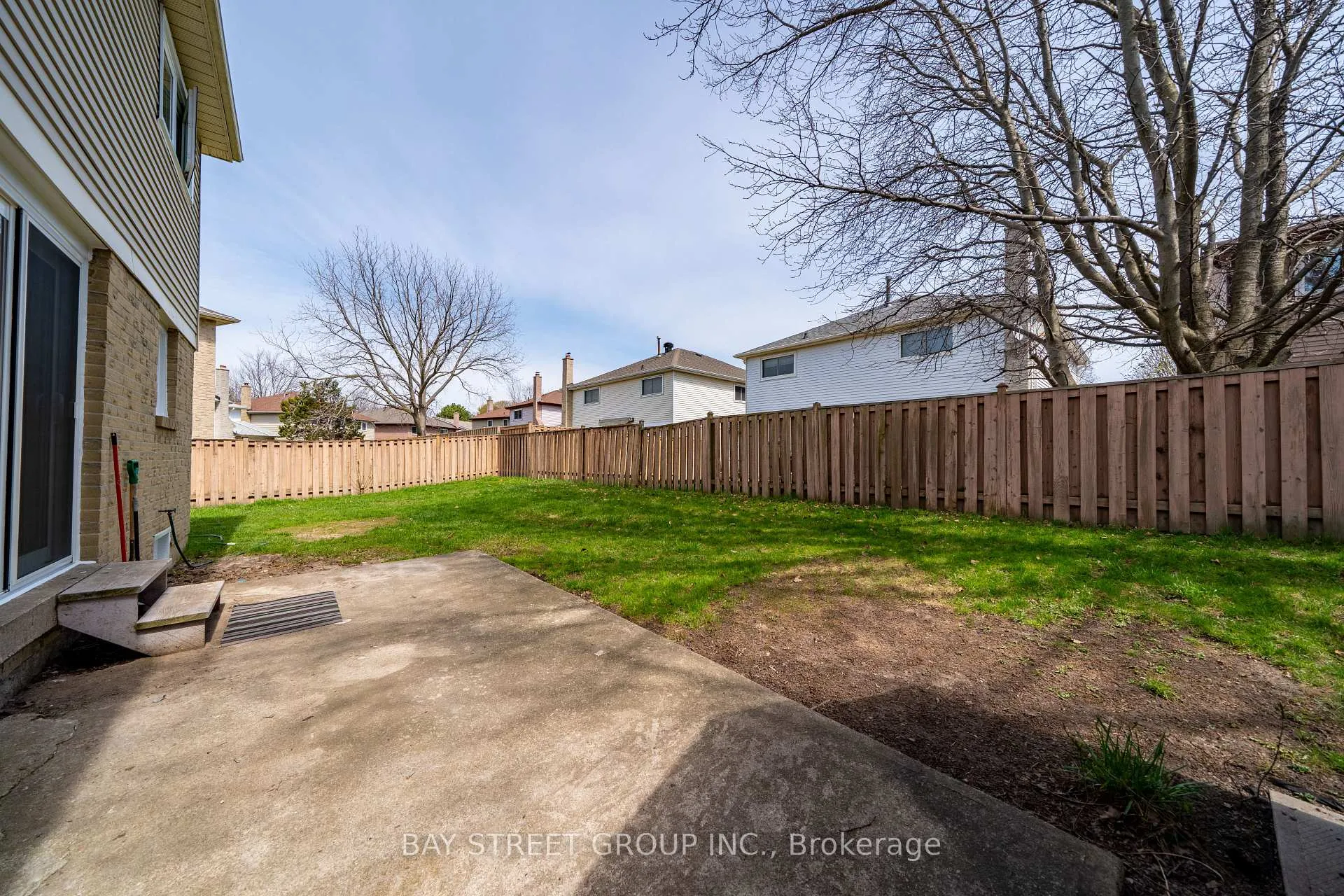 Photo 43 of 33 Winborne Drive, Vaughan, Brownridge — HOMEH