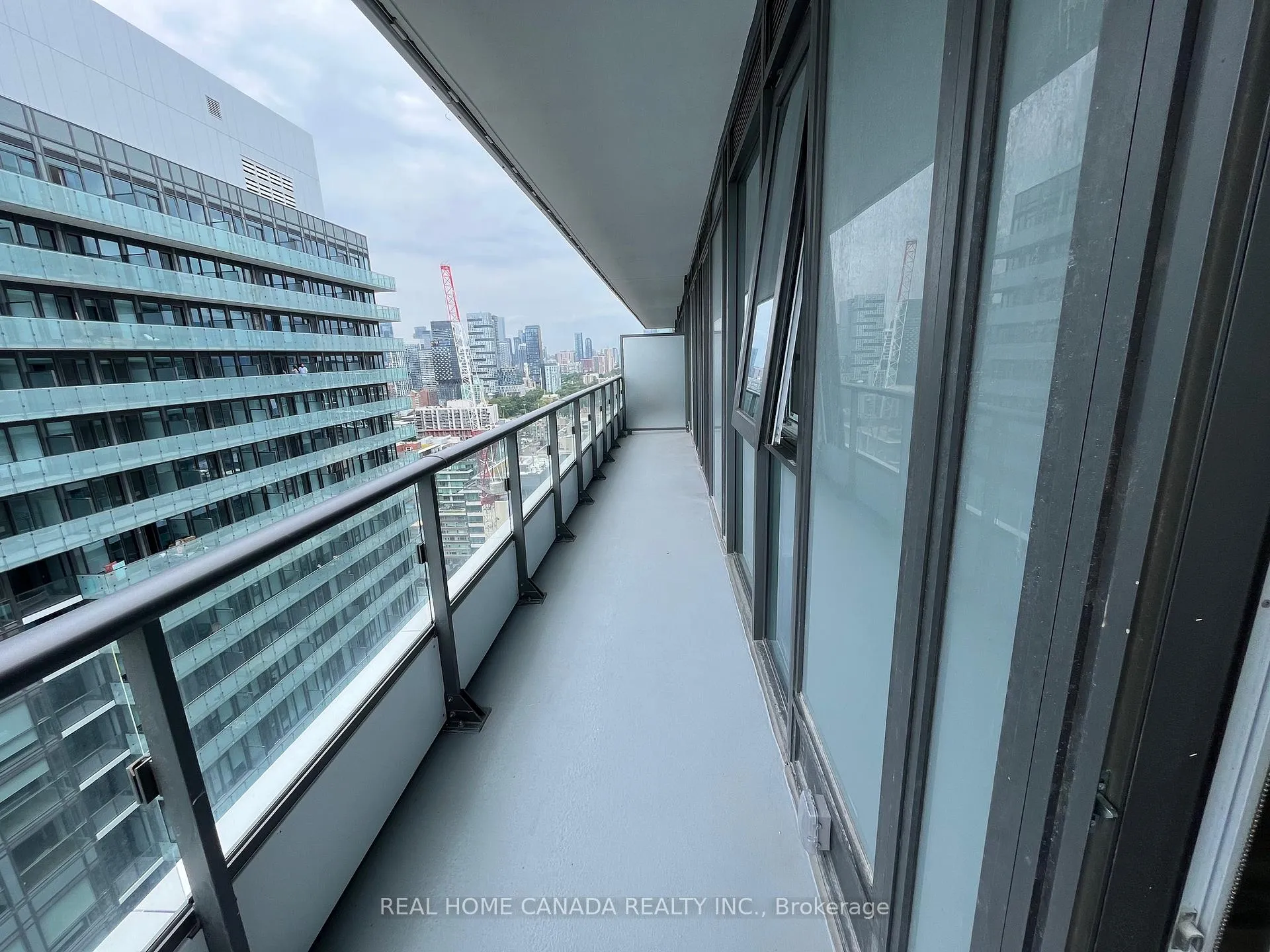 Photo 15 of Unit 2709-3, 70 Princess Street, Toronto, Waterfront Communities — HOMEH