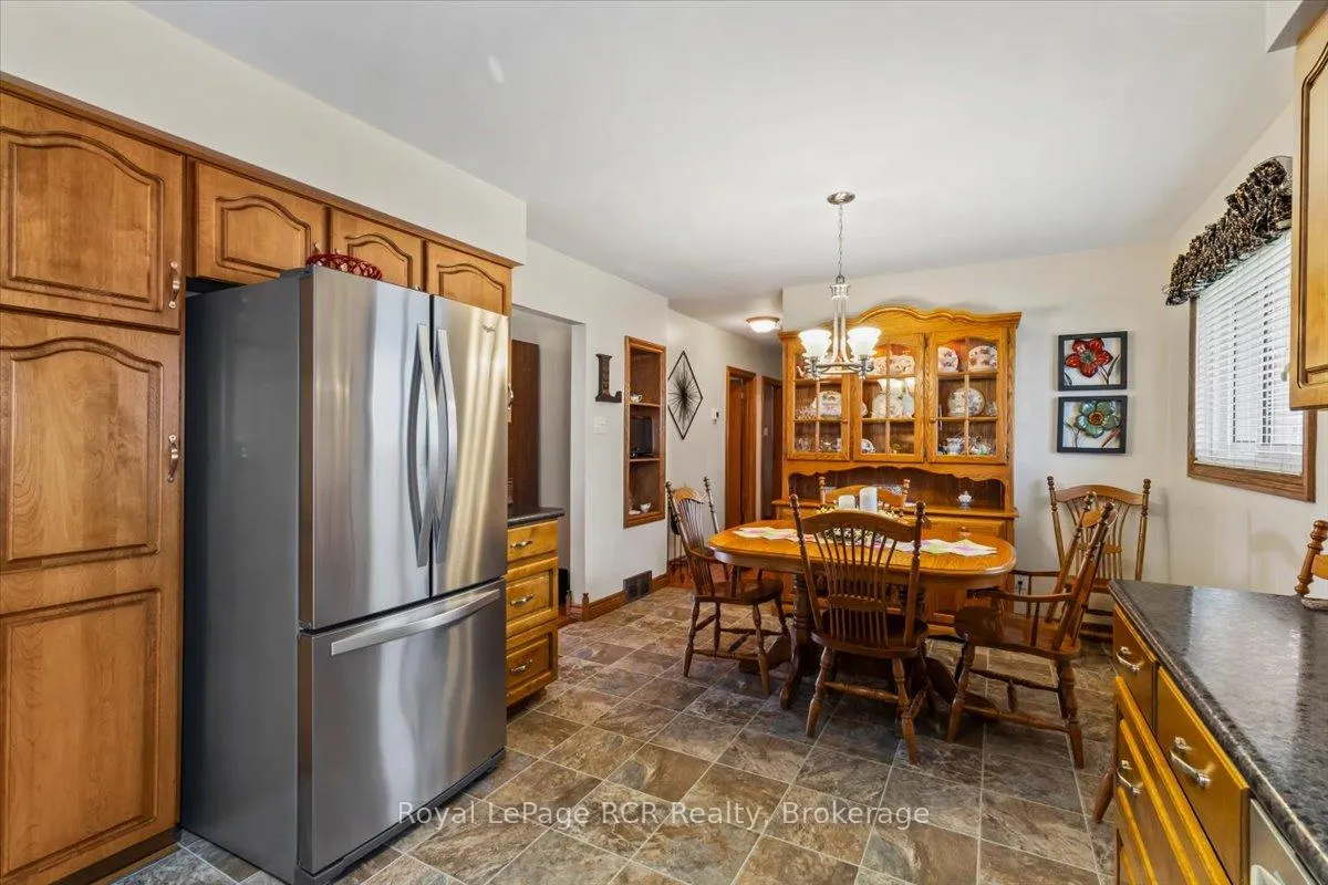 Photo 11 of 576 17th Avenue, Hanover — HOMEH