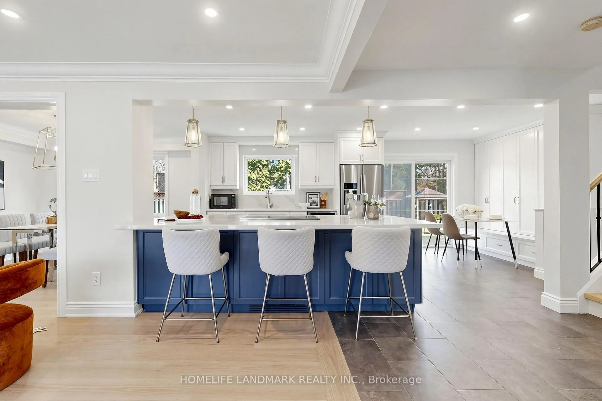 Photo 9 of 16 Worsley Court, Markham, Unionville — HOMEH