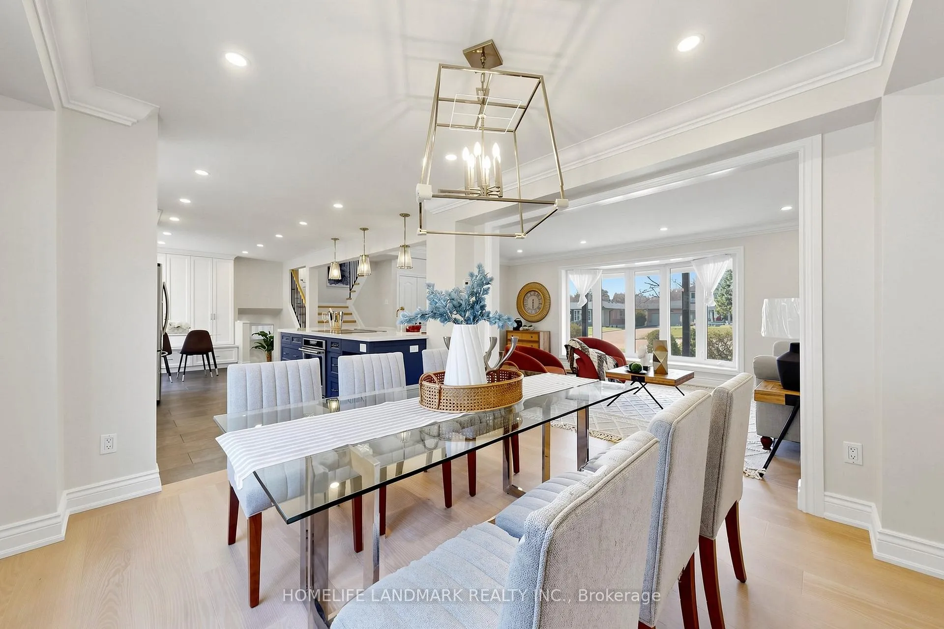 Photo 14 of 16 Worsley Court, Markham, Unionville — HOMEH